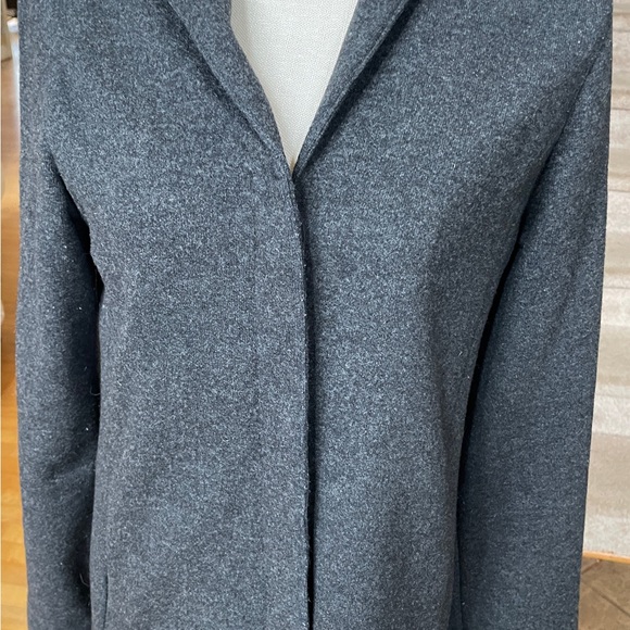 Banana Republic gray wool blend coat- Size small - Picture 5 of 12